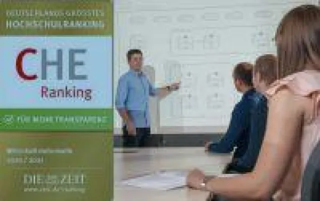 Reutlinger Wirtschaftsinformatik in BW auf Platz eins! Bild: Reutlinger Wirtschaftsinformatik in BW auf Platz eins!