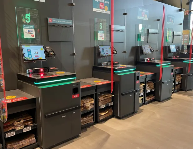 Gemeinsam führen 4POS und Pan Oston den Markt für Self-Checkouts in den deutschsprachigen Ländern an Bild: Gemeinsam führen 4POS und Pan Oston den Markt für Self-Checkouts in den deutschsprachigen Ländern an