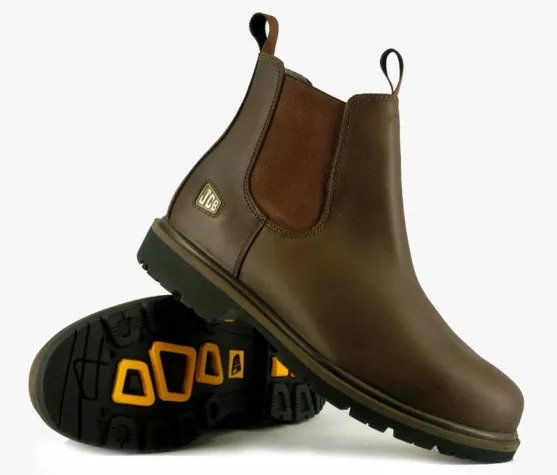 Bild: Gut gerüstet am Bau – mit Sicherheitsschuhen des Baumaschinenherstellers JCB