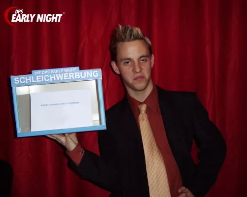 Bild: DPS Early Night versteigert Schleichwerbung bei eBay