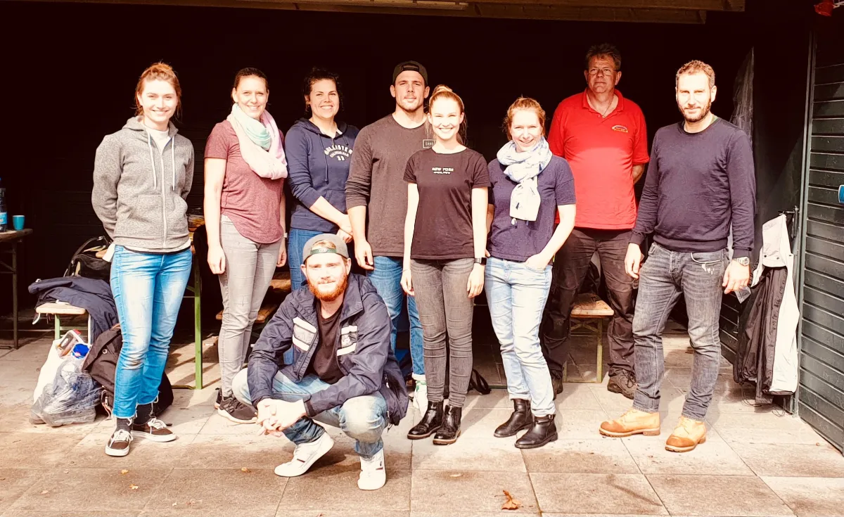 Das Team beim Social Day unterstützt das Kinder-Hospiz Sternenbrücke in Hamburg (© Aon Assessment )