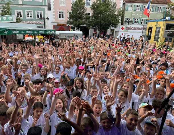 Bild: Wurzer Umwelt unterstützt Umweltsong von Erdinger Grundschülern