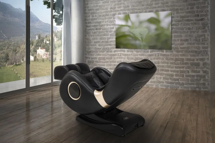Massagesessel KENWOOD LI-1208 mit Shiatsu Massage und Wärmefunktion Bild: Massagesessel KENWOOD LI-1208 mit Shiatsu Massage und Wärmefunktion