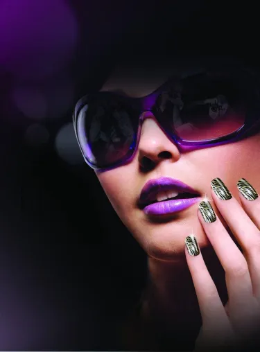 Bild: Edle Metalle für die Nägel mit der FING'RS Silver & Gold Collection 2010