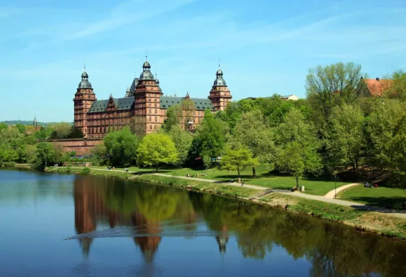 Bild: Ablelom Miltenberg besucht die Stadt Aschaffenburg 