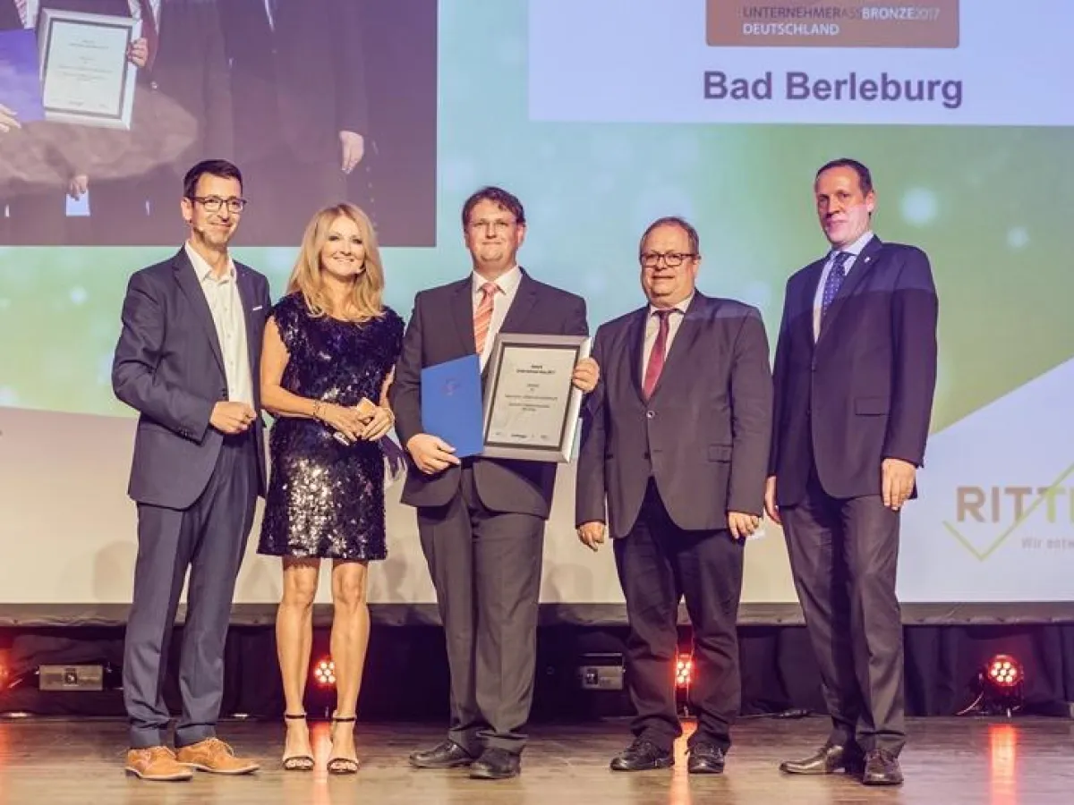 (v.l.n.r.: Steffen Ritter, Frauke Ludowig, Arnd Kassel, Bernhard Rudolf, Andreas Vollmer)