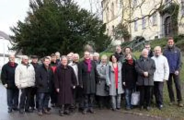 Pfarrer und pastorale Mitarbeiter aus dem Dekanat Friedrichshafen besuchen die Stiftung Liebenau Bild: Pfarrer und pastorale Mitarbeiter aus dem Dekanat Friedrichshafen besuchen die Stiftung Liebenau