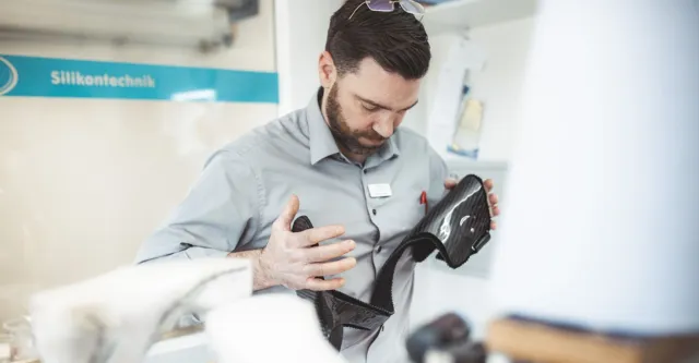 Thermoformbare Faserverbundmaterialien für die Orthopädietechnik Bild: Thermoformbare Faserverbundmaterialien für die Orthopädietechnik