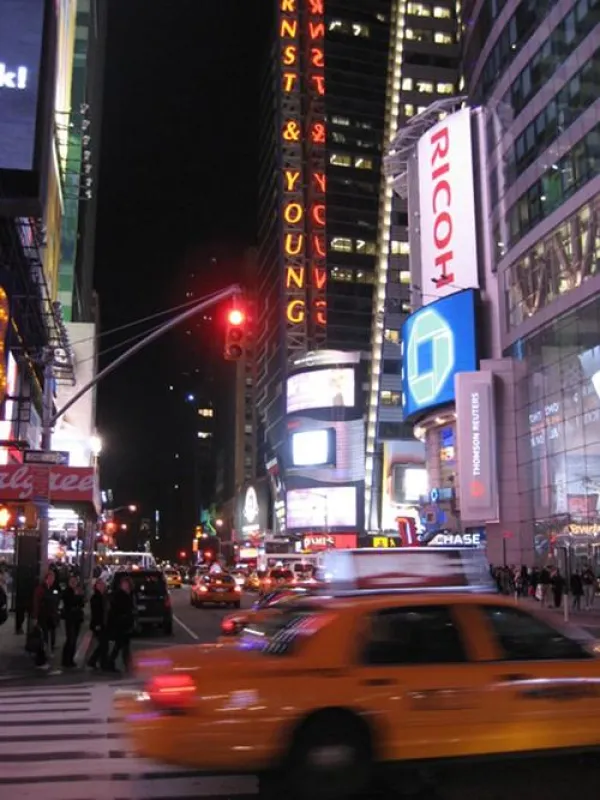 Times Square bei Nacht (© Ulrike Graeff, Newyork.de)