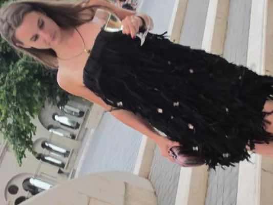 Bild: Stylischer Leitfaden fürs Festtagsoutfit von Personal-Shopperin Sonja Grau