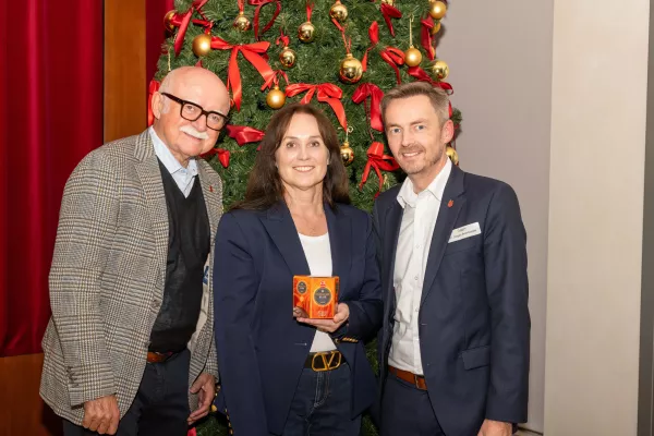 Bild: Unternehmer ORANGE zur Insider-Tour bei Lebkuchen Schmidt