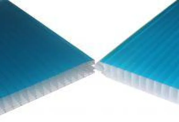 Gebäudehülle farbig und transluzent gestalten Bild: Gebäudehülle farbig und transluzent gestalten