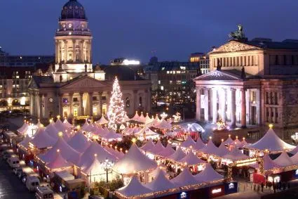 Bild: Berlin Lichterfahrten - Geführte Berlin Stadtrundfahrten zur Vorweihnachtszeit