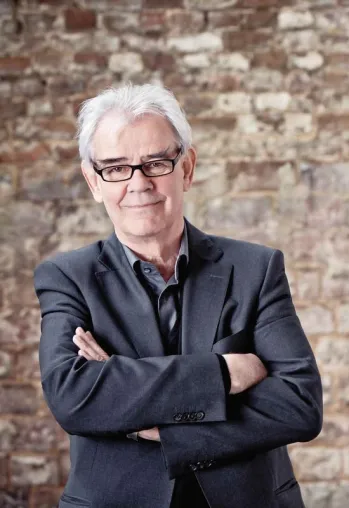 Bild: Vortrag von Ernst-Dieter Lantermann: "Der Drang zum Extremen und Fanatismus in unsicheren Zeiten"