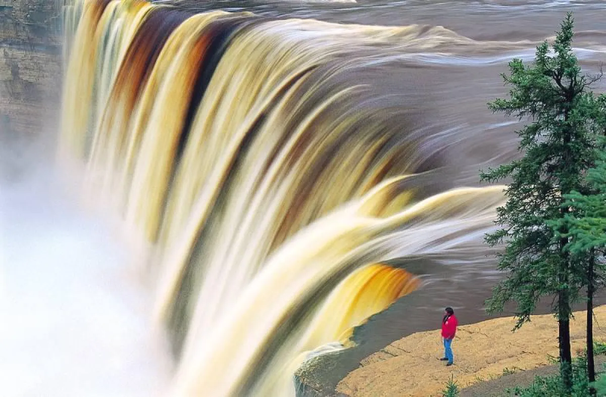 Virginia Falls, Nahanni National Park