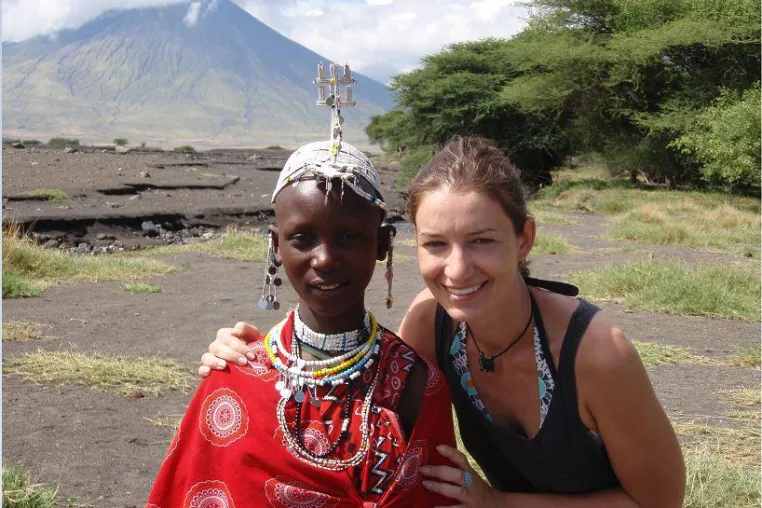 Bild: C’aFrica – Eine junge Deutsche lebt ihren Traum und macht sich in Tansania selbstständig