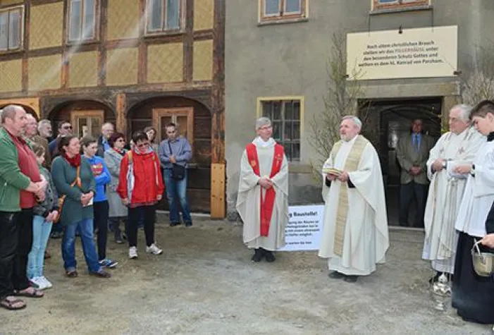 Bild: Pilgerhäusl in Zittau-Hirschfelde feierlich gesegnet