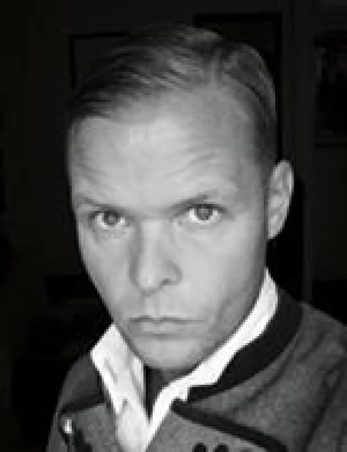 © Anthony Shouan-Shawn