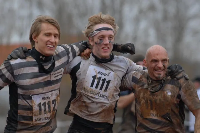 Bild: Längerer Parcours, mehr Steigungen, mehr Schlamm: Die finale Strecke des Extrem-Laufs BraveheartBattle 2013