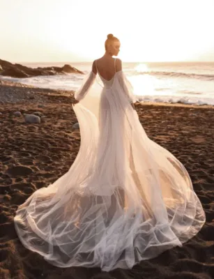 Bild: Wie sexy darf ein Brautkleid sein? Zwischen Selbstbewusstsein, Stil und Persönlichkeit