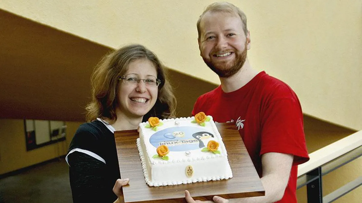 Die Chemnitzer Linux-Tage werden 20: Die erste Geburtstagstorte wurde schon gebacken. ( Foto: Michelle Scholz)