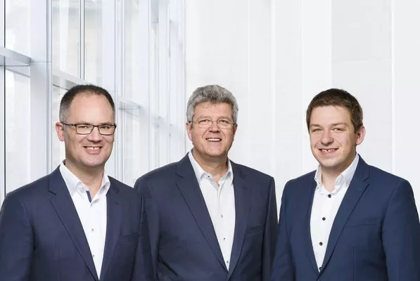 Bild: Niewerth und Weniger verstärken Vorstand der PROJECT Real Estate AG