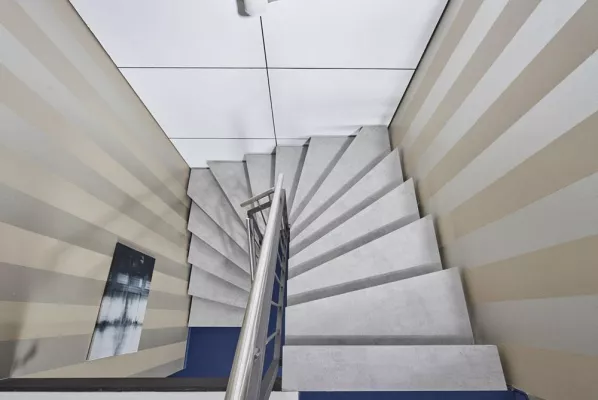 Bild: Qualitätsprodukt für Designliebhaber – Dekolami-Stufen von Fuchs-Treppen