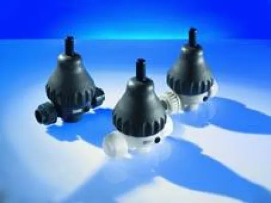 Bild: Stark in aggressiver Umluft - DHL 718 SL - das neue Druckhalteventil von ASV Stübbe