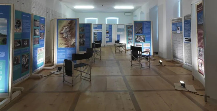 Bild: Der Bullenheimer Berg - Eine prähistorische Höhensiedlung im Brennpunkt moderner Methoden der Feldforschung