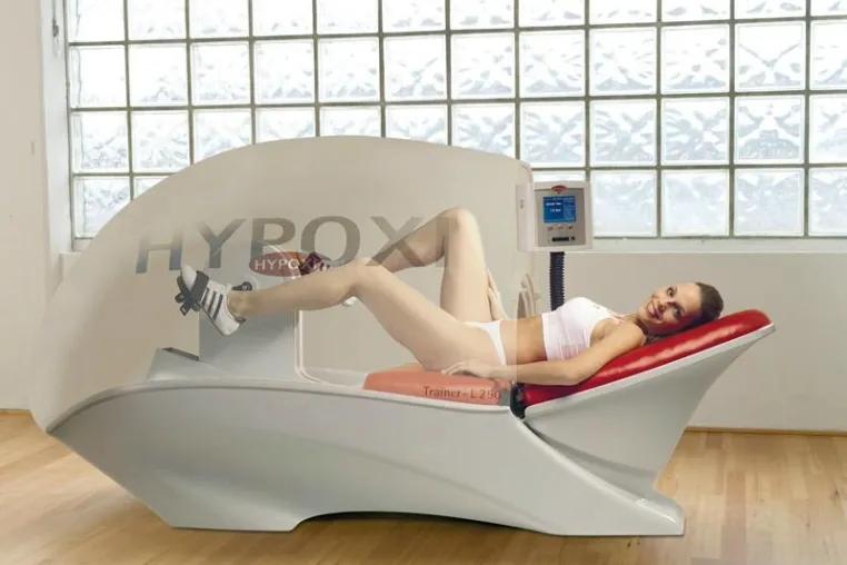 Bild: „1 Kleidergröße in 4 Tagen“ verlieren – HYPOXI zeigte auf der FIBO 2007 wie´s möglich ist