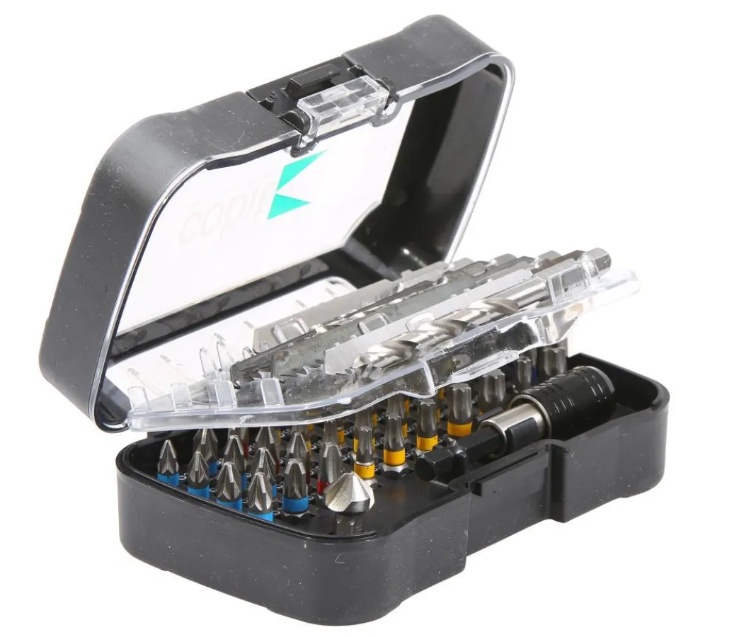 Neue cobit Box mit Bits, Bohrern und Stichsägeblättern