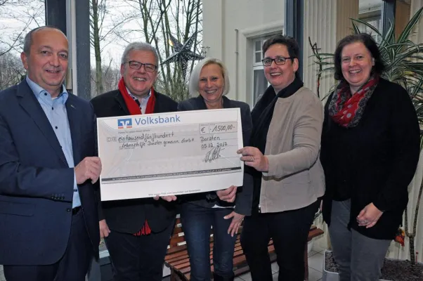 Service-Verband KVD e. V. spendet für soziale Projekte Bild: Service-Verband KVD e. V. spendet für soziale Projekte