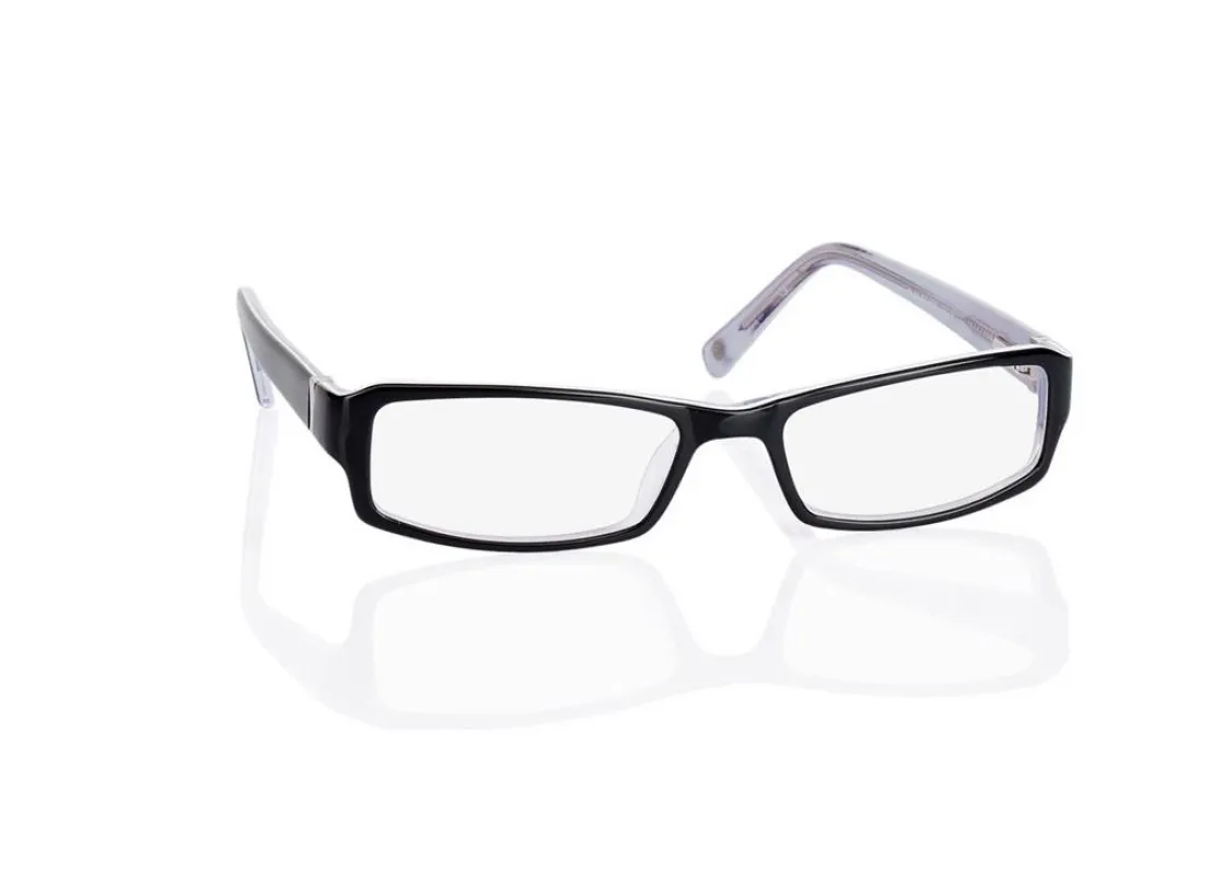 Modell Pedro von Brille24