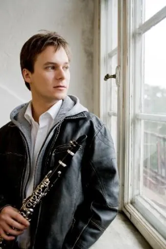 Der ARD-Preisträger Klarinette Sebastian Manz erstmals bei den Münchner Symphonikern Bild: Der ARD-Preisträger Klarinette Sebastian Manz erstmals bei den Münchner Symphonikern