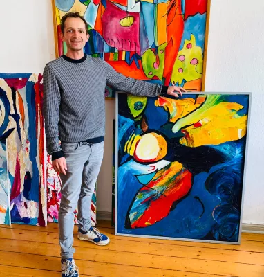 Money für Malerei: Auftragskunst als Drahtseilakt zwischen Kunst und Kommerz Bild: Money für Malerei: Auftragskunst als Drahtseilakt zwischen Kunst und Kommerz