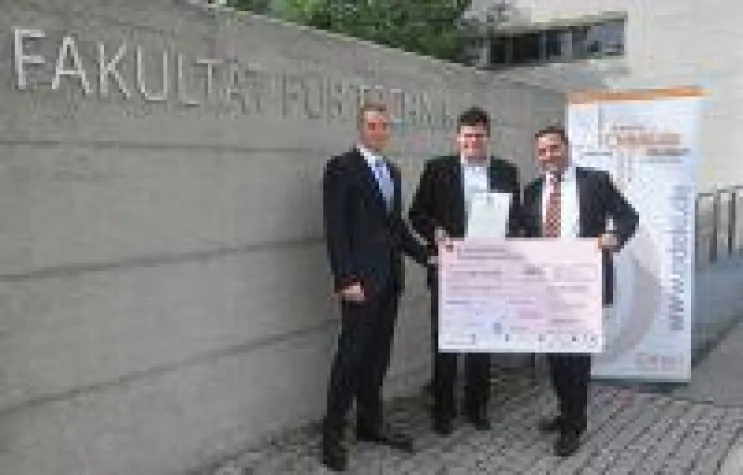 Bild: Reifegradmodell gewinnt Preis für die beste Abschlussarbeit "Digitale Transformation"