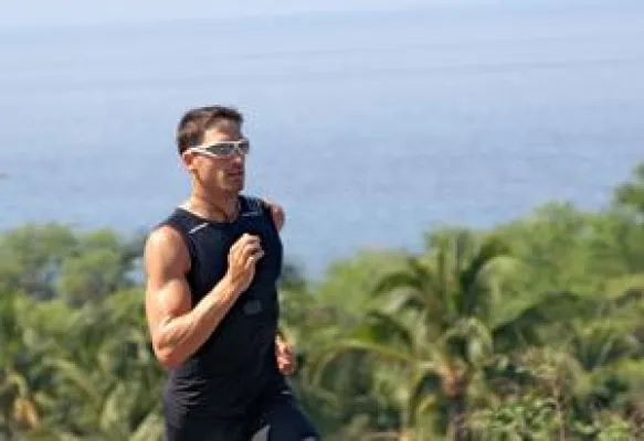 Bild: Ironman-Weltmeisterschaft auf Hawaii: Hirschberger Triathlet Stefan Schlegel misst sich mit der Weltspitze