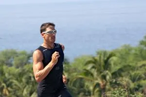 Ironman-Weltmeisterschaft auf Hawaii: Hirschberger Triathlet Stefan Schlegel misst sich mit der Weltspitze Bild: Ironman-Weltmeisterschaft auf Hawaii: Hirschberger Triathlet Stefan Schlegel misst sich mit der Weltspitze