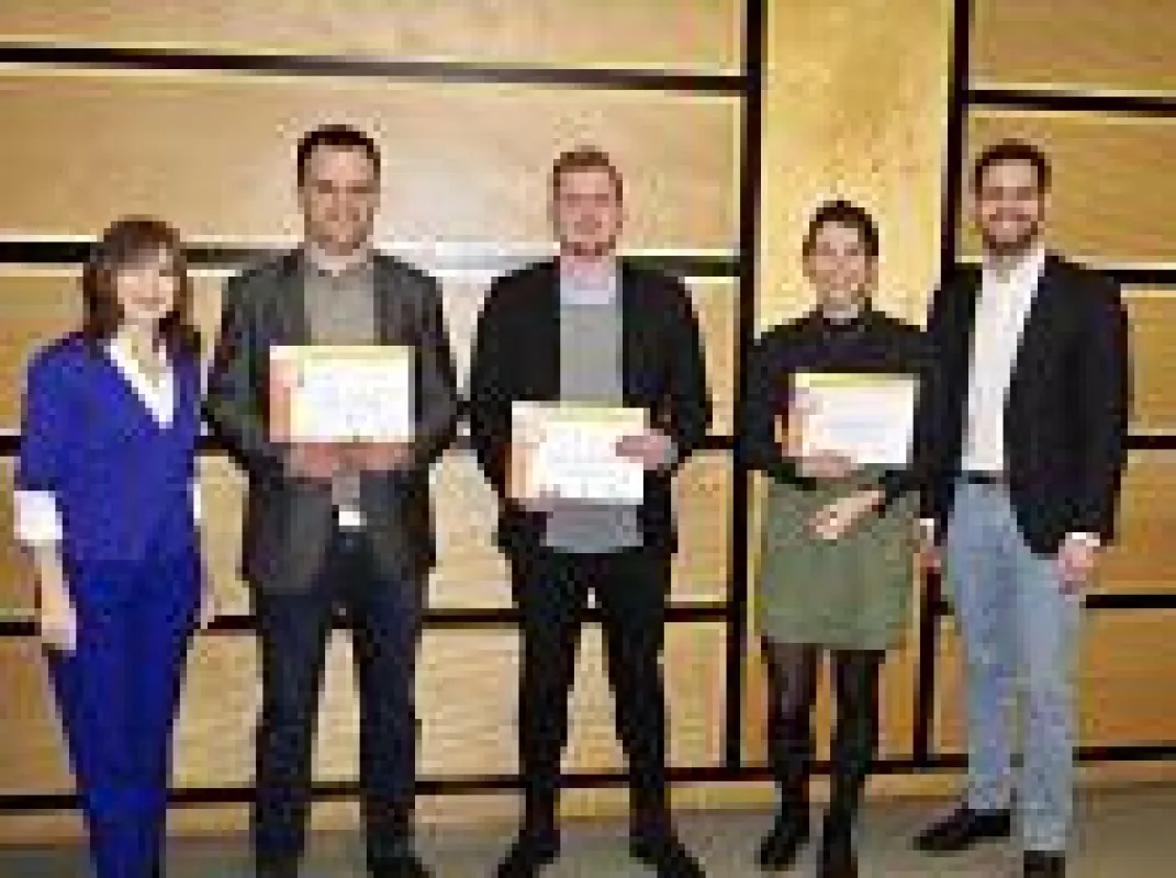Angela Ivanova (INI-Novation GmbH), die Studenten A. Muth, A. Nowak, S. Lodders. Prof. Dr. Reuter