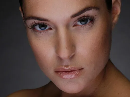 Bild: Schluss mit lästigen Hautproblemen – Das Chemische Peeling bleibt populär