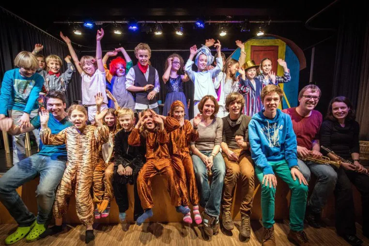 Bild: Musical der Montessori Grundschule: Chaos im Zirkus Schwuppdiwupp