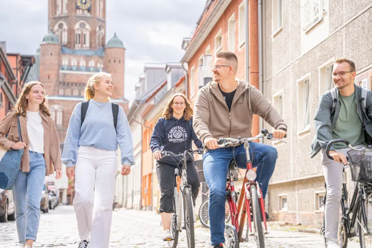 Bild: Universität Greifswald erweitert Studienangebot: Bewerbungsphase für das Wintersemester 2026/27 gestartet