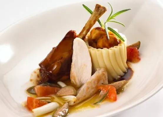 Bild: Saison-Beginn im Gourmet-Restaurant »Forellenstube«