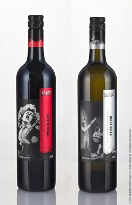 Bild: Weinimporteur Mack & Schühle bringt Back in Black Shiraz und Hells Bells Sauvignon Blanc auf den Markt