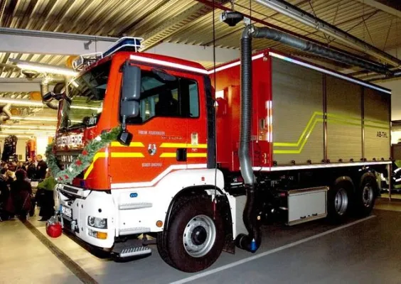 Bild: LKW Führerschein – EU Führerschein schafft bei Feuerwehren Fahrermangel