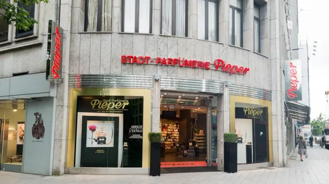 Bild: Die glamouröseste Shopping-Nacht des Jahres – Auch Pieper feiert wieder mit