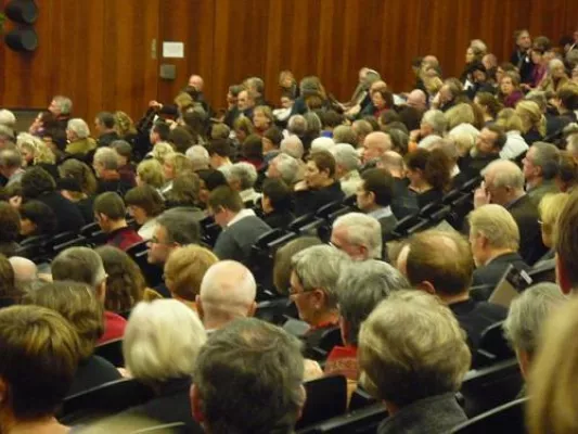 Bild: Zwischen Orient und Okzident: 8. Berliner Symposium Kinderchor „Kinder singen!“ am UdK Berlin Career College