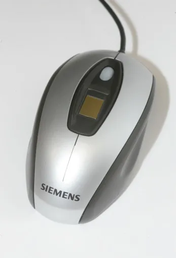 CeBIT 2007: Siemens IT Solutions and Services und Cherry mit neuer Biometrie-Maus Bild: CeBIT 2007: Siemens IT Solutions and Services und Cherry mit neuer Biometrie-Maus