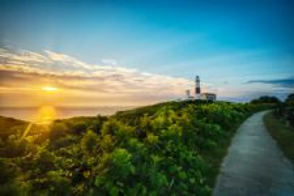 Montauk Lighthouse Point (c) Alissa Rosenberg