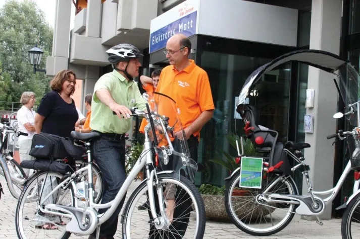 Bild: Mit Leichtigkeit ins Grüne